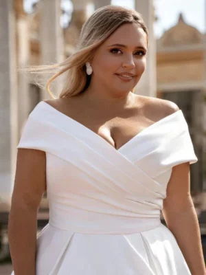 Suknia Ślubna Chanel 5 robe de mariee en satin grande taille 2 turbo 953485 5000x 1