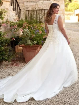 robe de mariee femme petite et ronde 4 turbo 657790 5000x