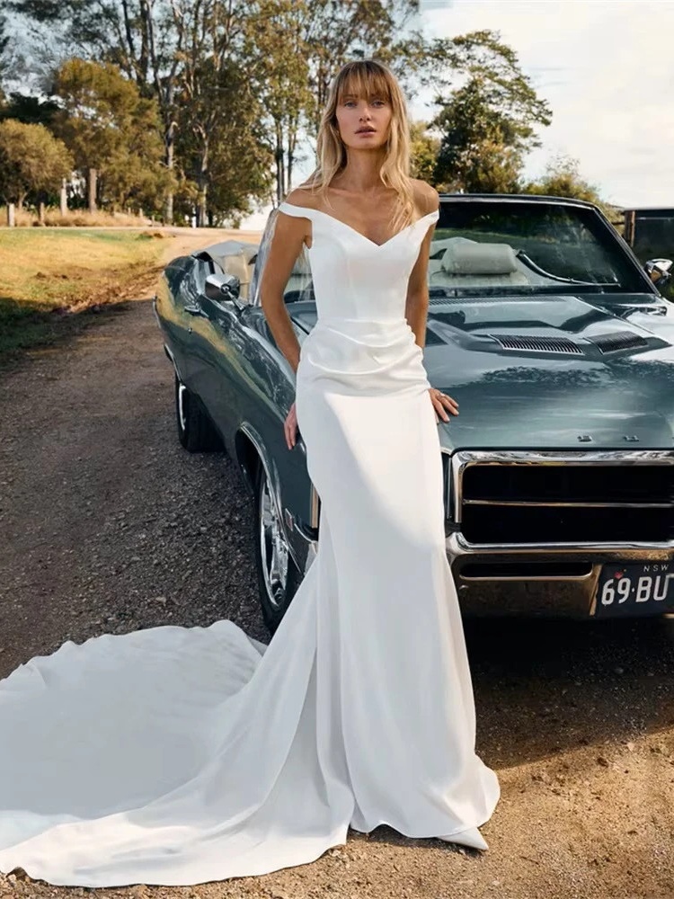 Suknia Ślubna Prosta Elegancka 3 Suknia Ślubna Prosta Elegancka - Image 3